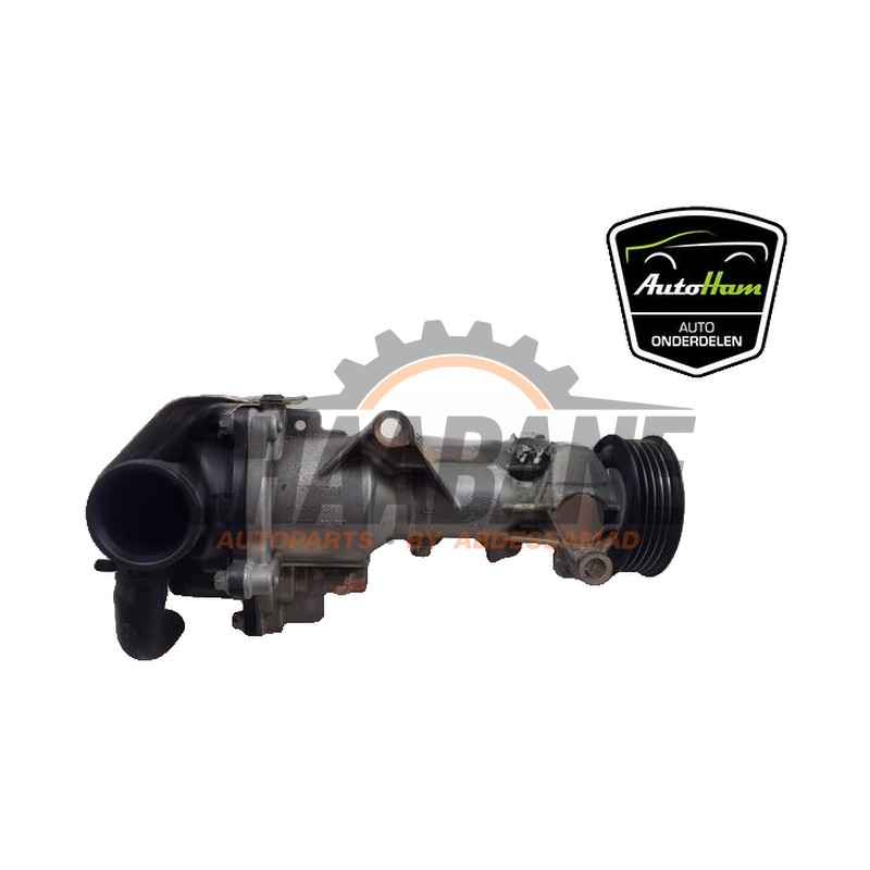 Pompe a eau 015001803 Mercedes CLA (117.3) 1.6 CLA-180 16V