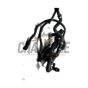 Boitier thermostat 6082000015 Mercedes A (177.0) 1.5 A-180d