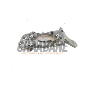 Support dynamo bas 07K903141H Audi RS 3 Sportback (8VA/8VF) 2.5 TFSI 20V Quattro 2015 / 2020