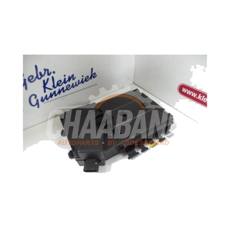 Porte fusible A2055402850 Mercedes C-Klasse