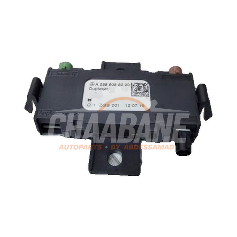Antenne amplificateur A2389055000 Mercedes E (R238) E-220d 2.0 Turbo 16V
