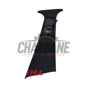 Revetement montant centre droit A2136900825 Mercedes E Estate (S213) E-300de 2.0 Turbo 16V