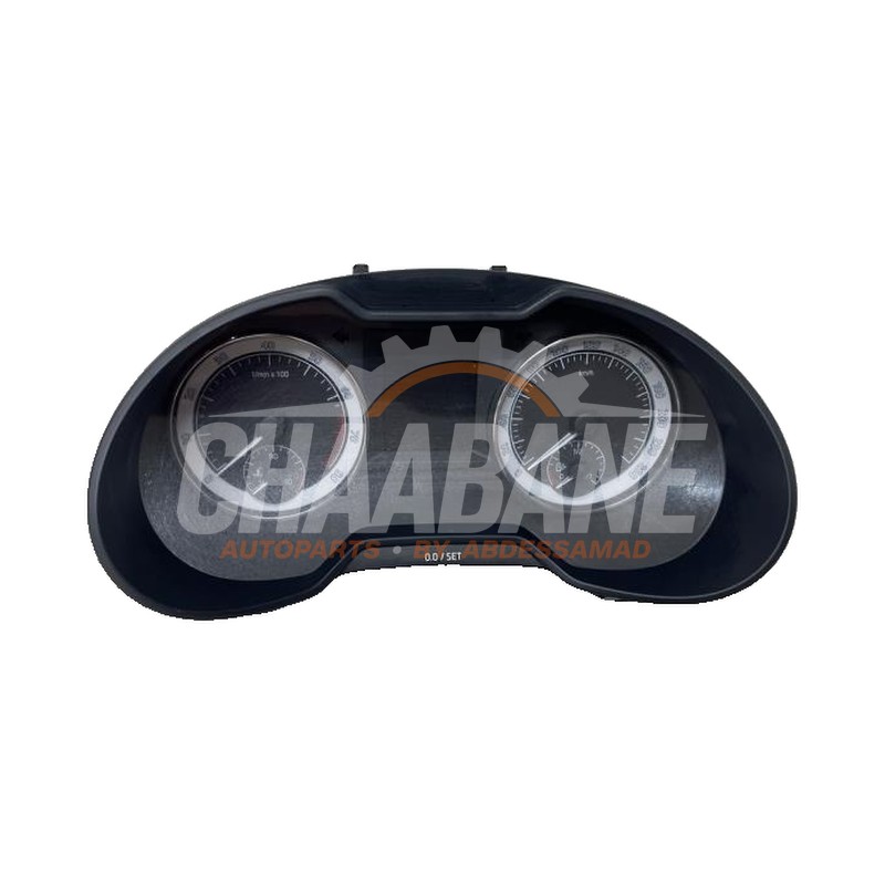 Compteur 5E0920700B Skoda Octavia Combi (5EAC) 1.4 TSI 16V 2012 / 2020