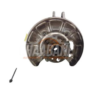 Fusee arriere gauche 1902300 Mercedes AMG GT (C190) 4.0 R V8 Biturbo