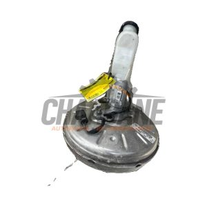 Assistant de freinage XXXXXX Mercedes GLA (156.9) 1.6 180 16V