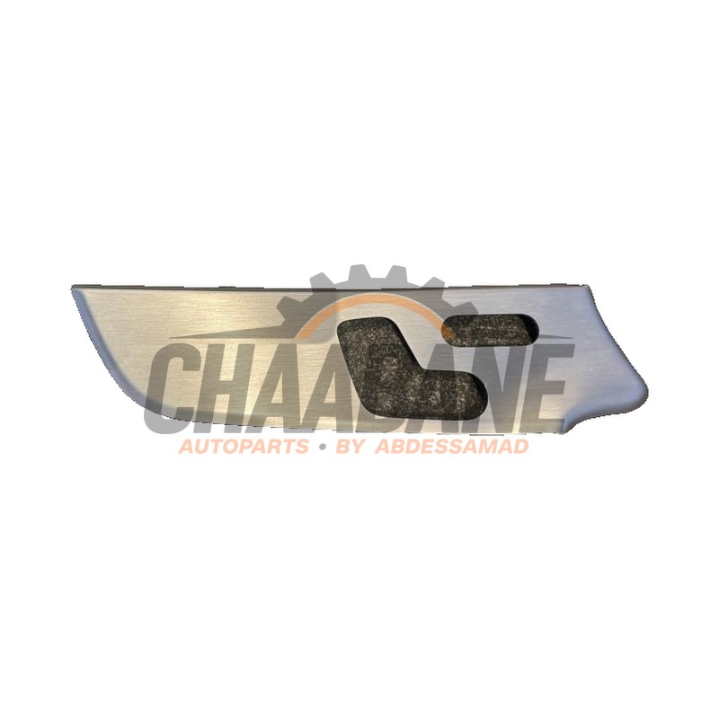 Couverture de l'accoudoir gauche A1777208901 Mercedes A (177.0)