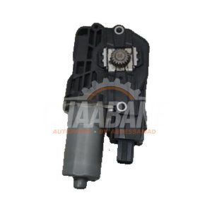 Moteur toit ouvrant 1735684D Audi A4 Avant (B9) 2.0 TDI 16V 2015