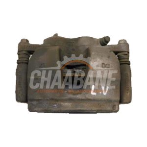 Etrier de frein avant gauche A2474214500 Mercedes CLA (118.3) 1.3 CLA-200 Turbo 16V