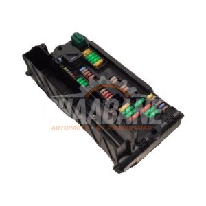 Porte fusible 61149315150 BMW X4 (F26) xDrive30d 24V 2014 / 2018