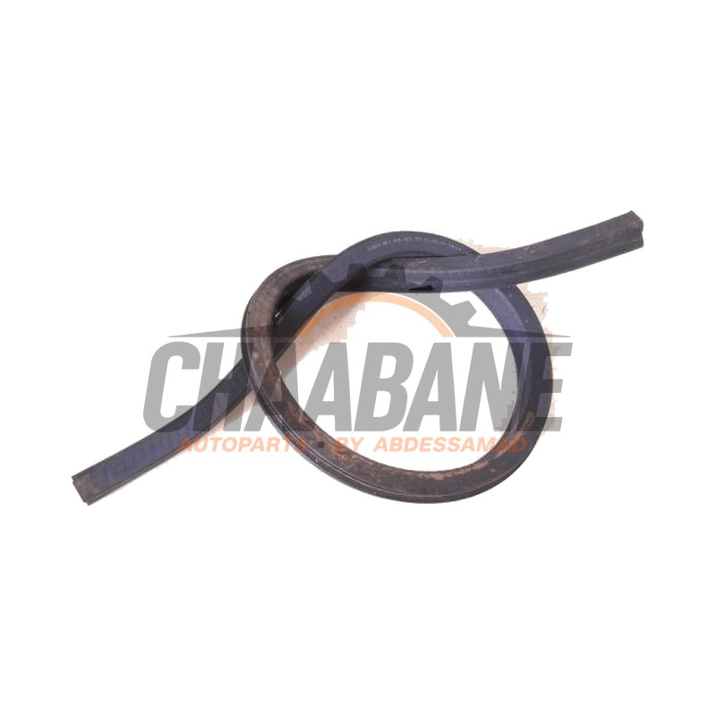 Caoutchouc capot 8V0823723 Audi A3 Limousine (8VS/8VM) 1.0 TFSI 12V 2013 / 2020