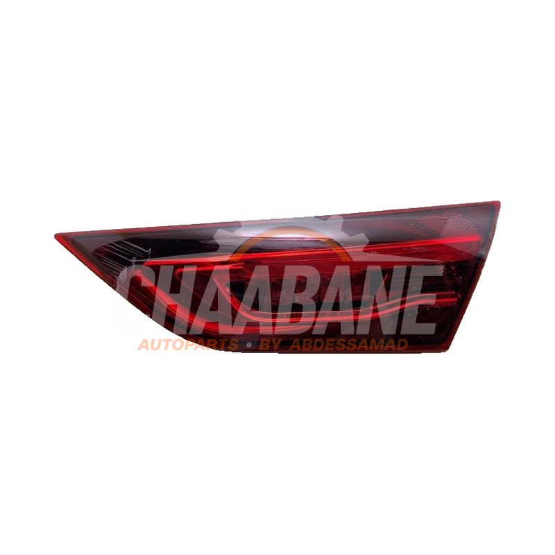 Feu arriere secondaire droit A1189066200 Mercedes CLA Shooting Brake (118.6) 1.3 CLA-180 Turbo 16V