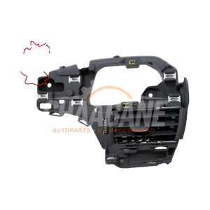 Aerateur tableau de bord 8W1820901A Audi A5 Limousine (FU2) 2.0 TDI Ultra 16V 2024