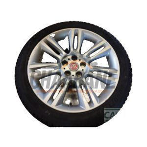 Jante + pneumatique T4N1677 Jaguar XE 2.0d 180 16V