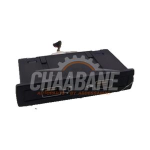 Connexion USB A1728201700 Mercedes A (W176) 1.6 A-180 16V