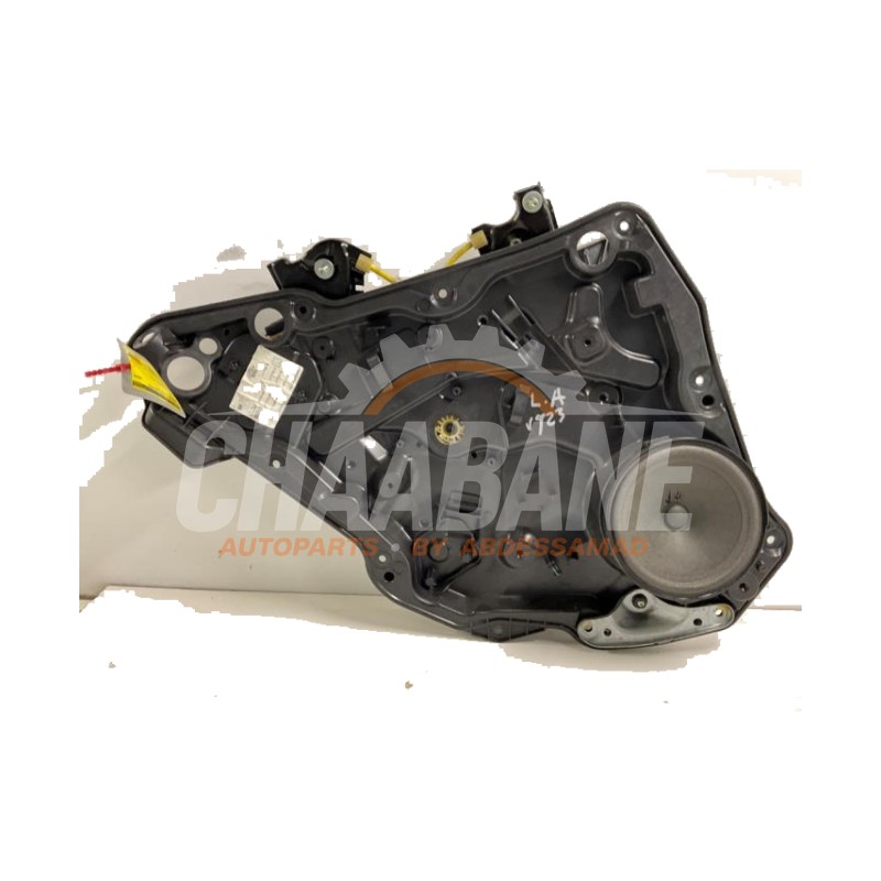 Leve vitre electrique arriere gauche A2047602134 Mercedes CLA (117.3) 2.0 CLA-250 Turbo 16V