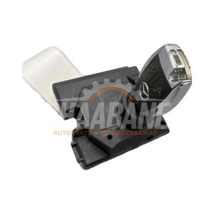Serrure de contact electronique A2059000924 Mercedes C Estate (S205) C-180 BlueTEC, C-180 d 1.6 16V