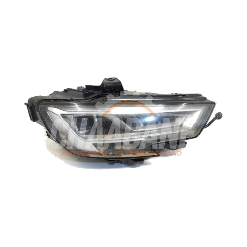 Optique avant principal droit 8V0941784 Audi RS 3 Sportback (8VA/8VF) 2.5 TFSI 20V Quattro 2015 / 2020