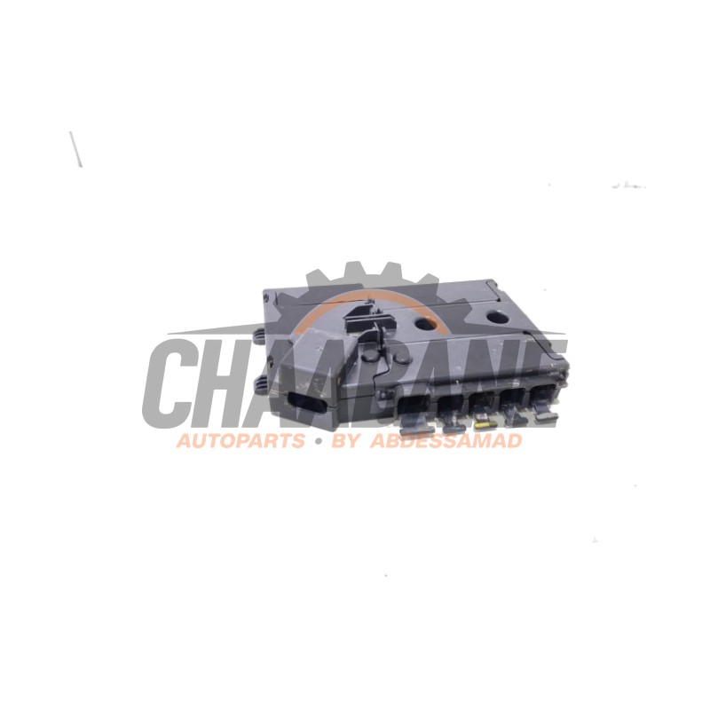 Boite a fusibles A2135406200 Mercedes GLC (X253) 2.0 C-220d 16V 4-Matic