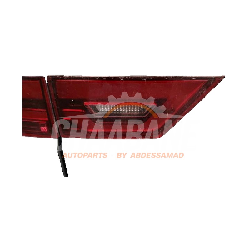 Feu arriere secondaire gauche J9C313193CC Jaguar E-Pace 2.0 D 150 16V