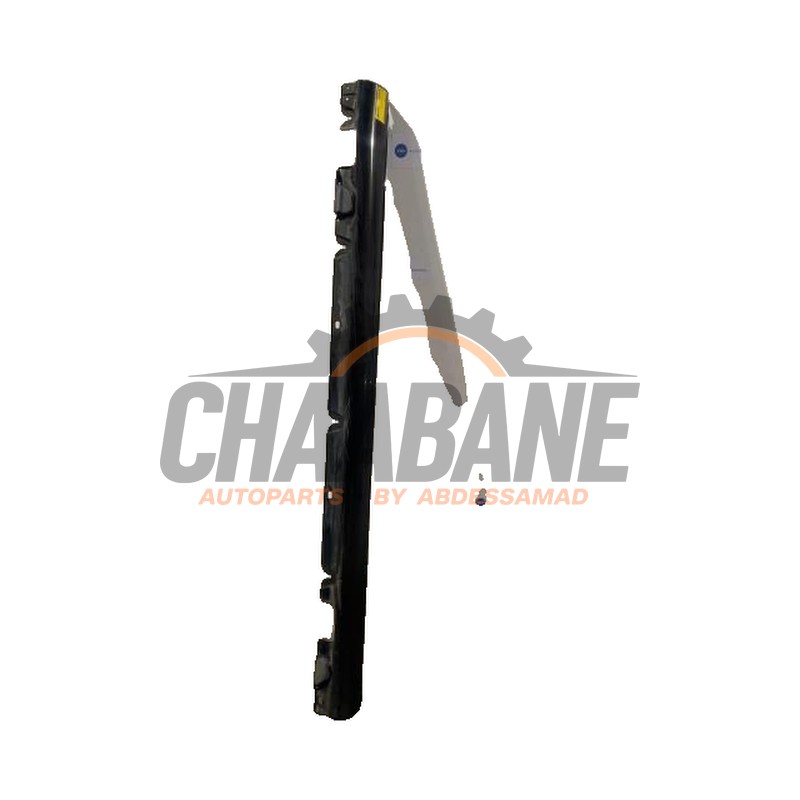 Seuil droit A2056980454 Mercedes C (W205) C-220 2.2 CDI BlueTEC, C-220 d 16V