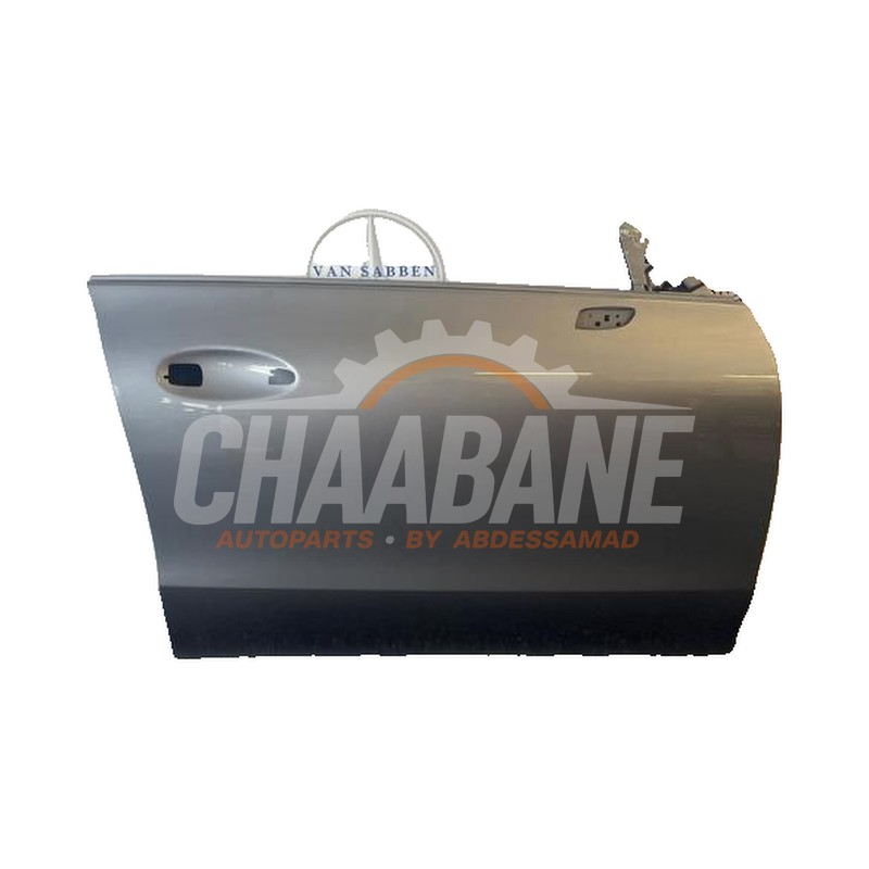 Porte avant droite A118720 Mercedes CLA (118.3) 1.3 CLA-180 Turbo 16V