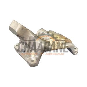 Support moteur A1772230104 Mercedes C-Klasse AMG (W205) C-63 AMG 4.0 V8 Biturbo