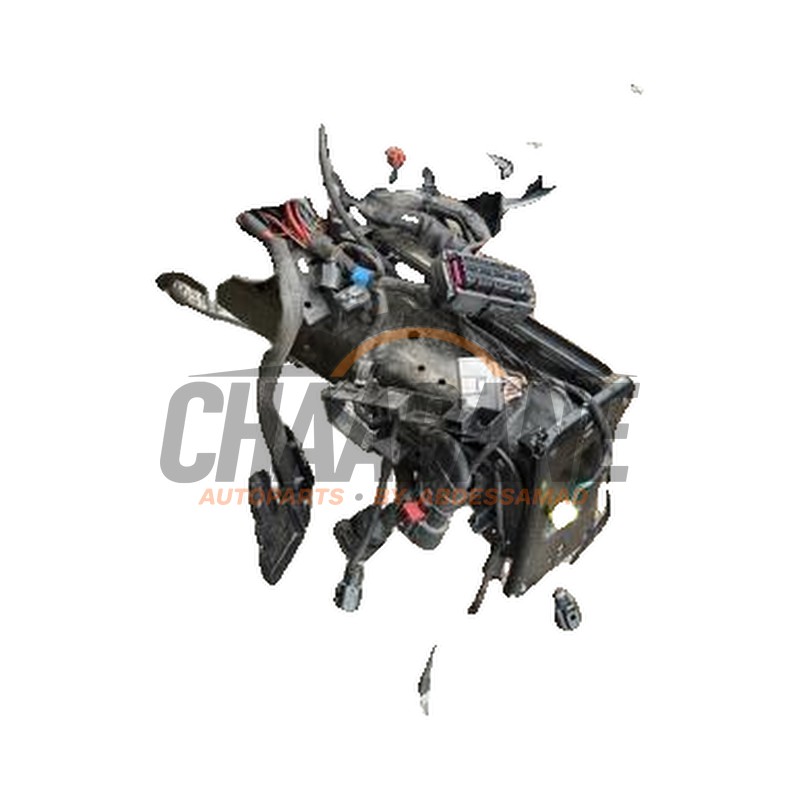 Coin de carrosserie avant gauche 5Q0802035AA Cupra Formentor 1.5 TSI 16V 2020