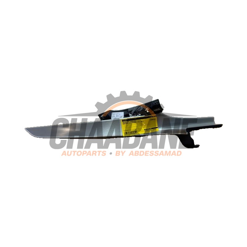 Bande decorative de tableau de bord A2536805702 Mercedes GLC (X253) 2.2 220d 16V BlueTEC 4-Matic