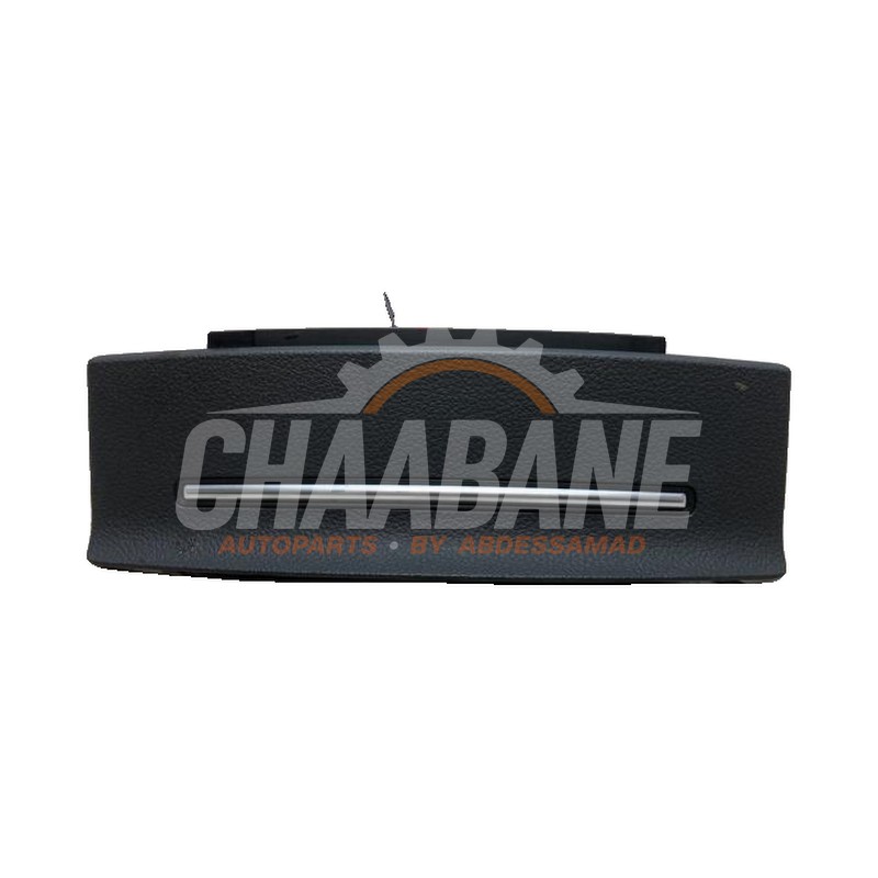 Prise 12 Volts 4G0919565A Audi RS 6 Avant (C7) 4.0 V8 TFSI Performance 32V 2013 / 2018