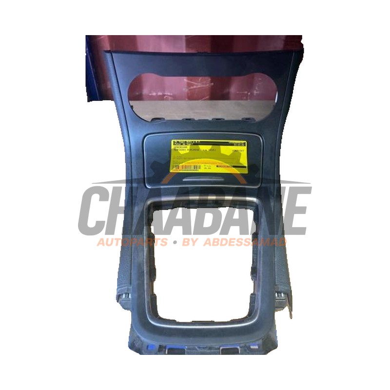 Compartiment de rangement A2466807602 Mercedes A (W176)