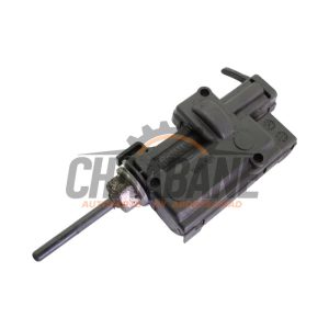 Moteur de verrouillage clapet reservoir 8200313376D Mercedes Citan (415.6) 1.5 108 CDI