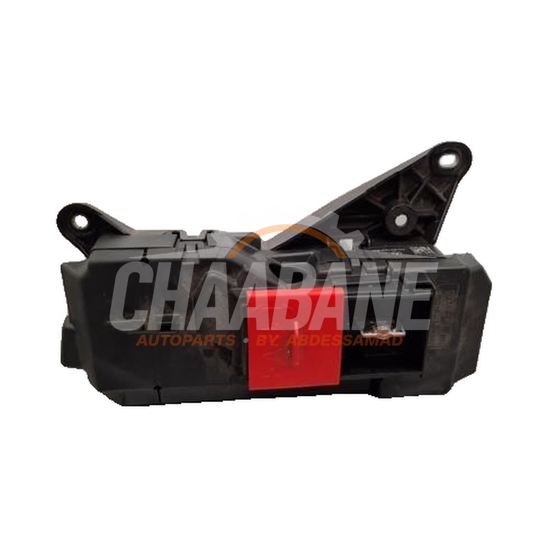Boite a fusibles A2065409801 Mercedes C (W206) C-220d 2.0 Turbo 16V