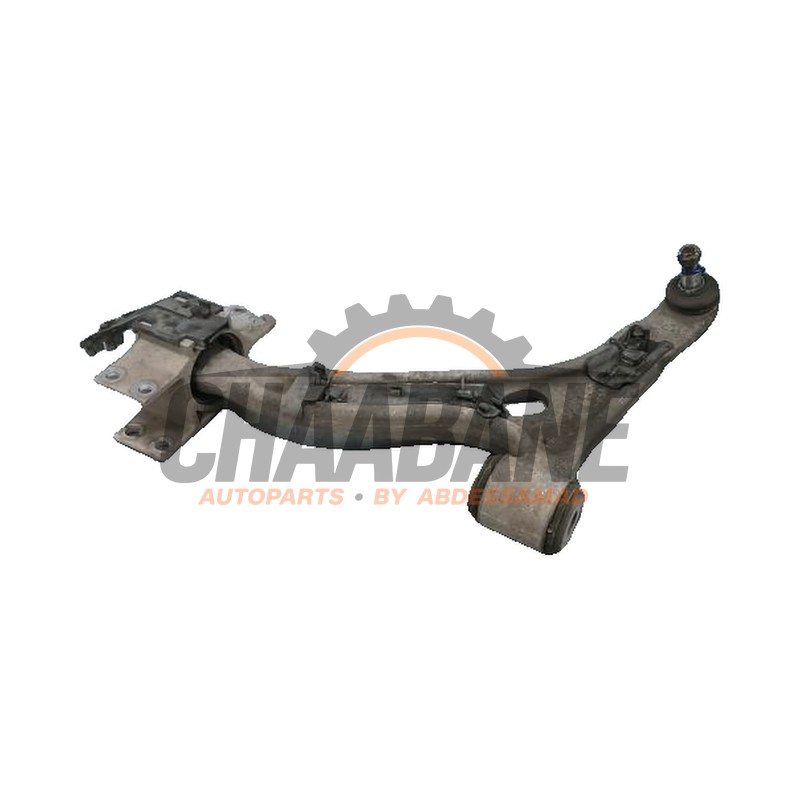 Bras de suspension bas avant gauche A2463304700 Mercedes CLA