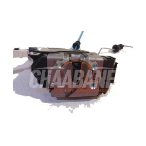 Serrure avant droite A1667200435 Mercedes GLA