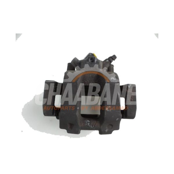 Etrier de frein avant droit BMW 4 serie Gran Coupe (F36) 420d 2.0 16V 2014 / 2021